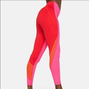 Outdoor voices 7/8 techsweat zoom leggings